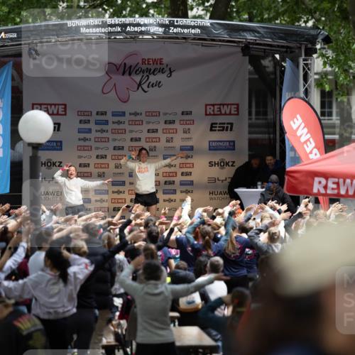 14.06.2026 - REWE Women's Run Michael Strokosch http://msf.ph/oto/9780644 14.06.2026 10:09:56 Laufen 7, 34, 34, 3, 3, 5, 7, 3, 347 meine-sportfotos.de