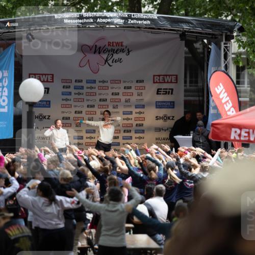 14.06.2026 - REWE Women's Run Michael Strokosch http://msf.ph/oto/9780645 14.06.2026 10:09:56 Laufen 77, 5, 3, 3, 34, 4, 57, 57, 347 meine-sportfotos.de