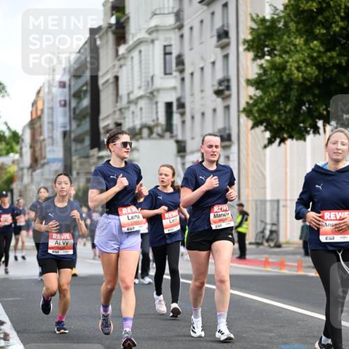 14.06.2026 - REWE Women's Run Dr. Thomas Lammeyer http://msf.ph/oto/9780661 14.06.2026 10:49:23 Laufen 5403, 657, 560, 5575 meine-sportfotos.de