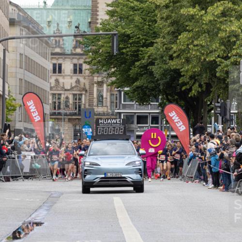 14.06.2026 - REWE Women's Run Michael Strokosch http://msf.ph/oto/9780691 14.06.2026 10:30:34 Laufen 2, 5, 00, 0, 00, 08, 389 meine-sportfotos.de
