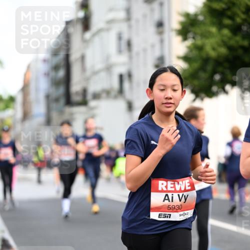 14.06.2026 - REWE Women's Run Dr. Thomas Lammeyer http://msf.ph/oto/9780697 14.06.2026 10:49:25 Laufen 5930 meine-sportfotos.de