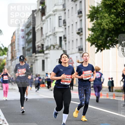 14.06.2026 - REWE Women's Run Dr. Thomas Lammeyer http://msf.ph/oto/9780718 14.06.2026 10:49:27 Laufen 5258, 57, 6020 meine-sportfotos.de
