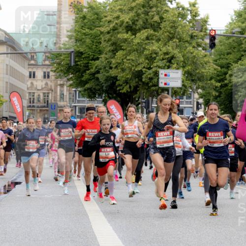 14.06.2026 - REWE Women's Run Michael Strokosch http://msf.ph/oto/9780720 14.06.2026 10:30:45 Laufen 5091, 5263 meine-sportfotos.de