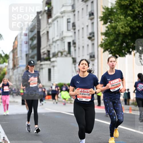 14.06.2026 - REWE Women's Run Dr. Thomas Lammeyer http://msf.ph/oto/9780726 14.06.2026 10:49:28 Laufen 5258, 7, 6020 meine-sportfotos.de