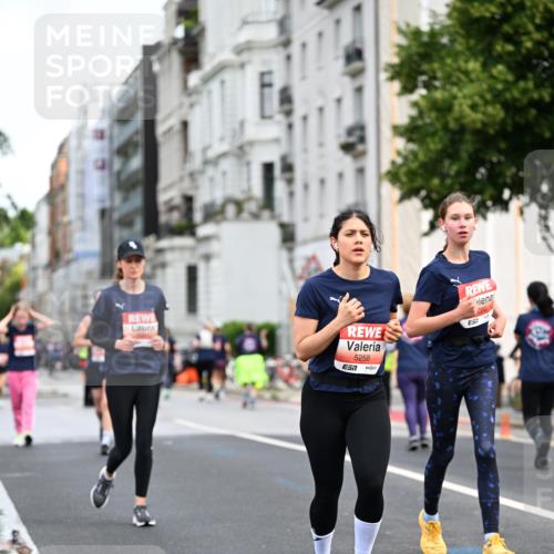 14.06.2026 - REWE Women's Run Dr. Thomas Lammeyer http://msf.ph/oto/9780728 14.06.2026 10:49:28 Laufen 5258, 57 meine-sportfotos.de