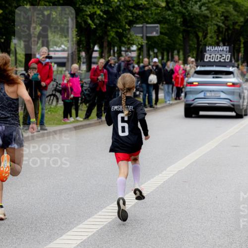 14.06.2026 - REWE Women's Run Michael Strokosch http://msf.ph/oto/9780729 14.06.2026 10:30:52 Laufen 61, 0, 00, 20 meine-sportfotos.de