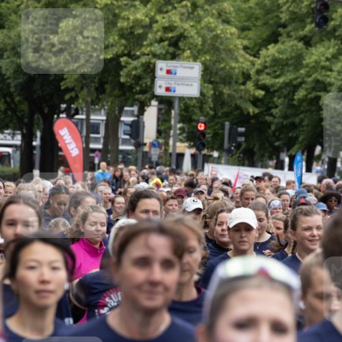 14.06.2026 - REWE Women's Run Michael Strokosch http://msf.ph/oto/9780785 14.06.2026 10:31:58 Laufen 9 meine-sportfotos.de
