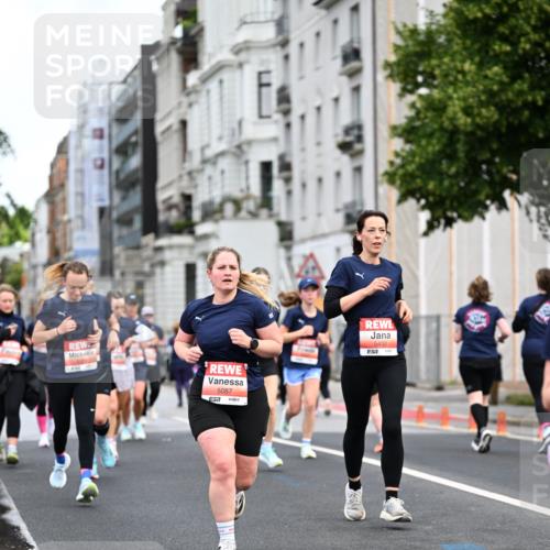 14.06.2026 - REWE Women's Run Dr. Thomas Lammeyer http://msf.ph/oto/9780859 14.06.2026 10:49:37 Laufen 5087, 7, 5432, 7 meine-sportfotos.de