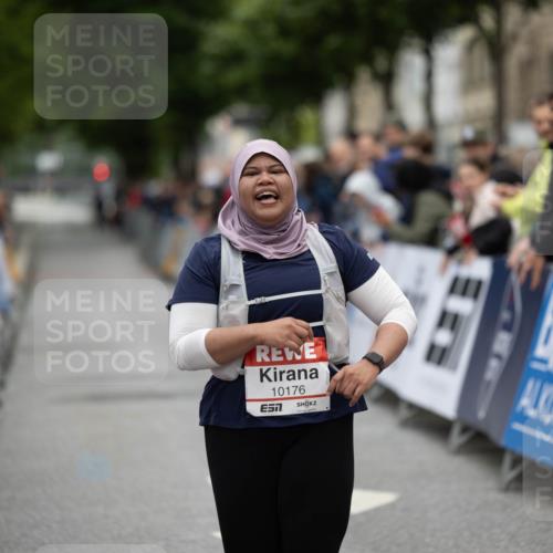 14.06.2026 - REWE Women's Run Michael Strokosch http://msf.ph/oto/9780863 14.06.2026 10:37:48 Laufen 10176 meine-sportfotos.de