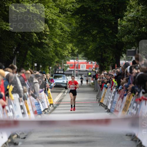 14.06.2026 - REWE Women's Run Michael Strokosch http://msf.ph/oto/9780875 14.06.2026 10:48:39 Laufen 0, 18, 06 meine-sportfotos.de
