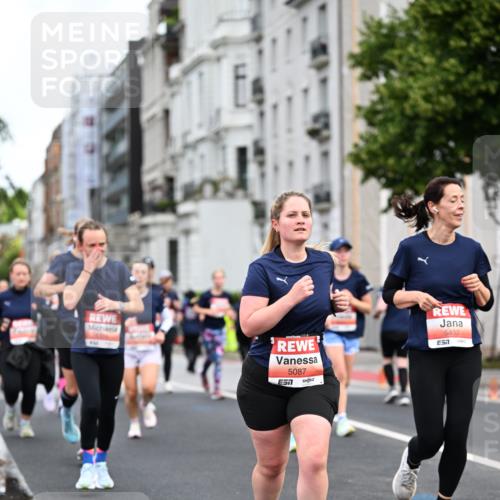 14.06.2026 - REWE Women's Run Dr. Thomas Lammeyer http://msf.ph/oto/9780878 14.06.2026 10:49:38 Laufen 5087, 5432 meine-sportfotos.de