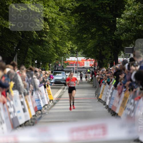 14.06.2026 - REWE Women's Run Michael Strokosch http://msf.ph/oto/9780879 14.06.2026 10:48:39 Laufen 0, 18, 07 meine-sportfotos.de