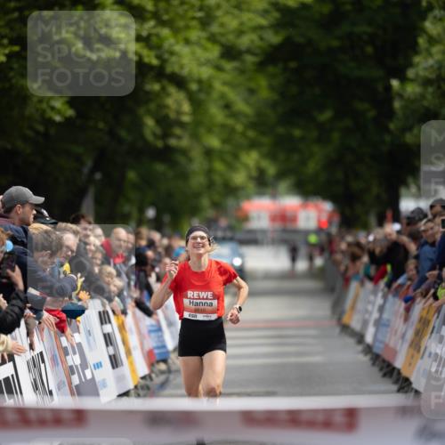 14.06.2026 - REWE Women's Run Michael Strokosch http://msf.ph/oto/9780902 14.06.2026 10:48:44 Laufen 5910, 7 meine-sportfotos.de