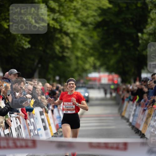 14.06.2026 - REWE Women's Run Michael Strokosch http://msf.ph/oto/9780907 14.06.2026 10:48:45 Laufen 5910, 7 meine-sportfotos.de