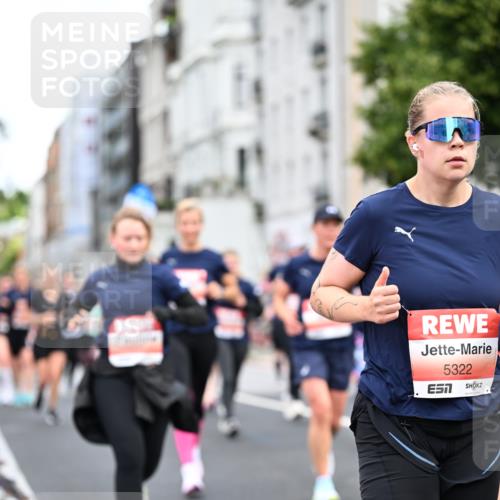 14.06.2026 - REWE Women's Run Dr. Thomas Lammeyer http://msf.ph/oto/9780926 14.06.2026 10:49:41 Laufen 5322 meine-sportfotos.de