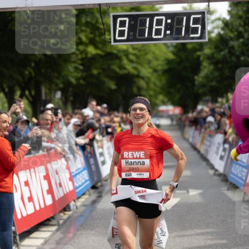 14.06.2026 - REWE Women's Run Michael Strokosch http://msf.ph/oto/9780930 14.06.2026 10:48:48 Laufen 7, 4, 8, 08, 05, 5910 meine-sportfotos.de