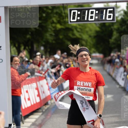 14.06.2026 - REWE Women's Run Michael Strokosch http://msf.ph/oto/9780933 14.06.2026 10:48:48 Laufen 4, 0, 18, 16, 5910 meine-sportfotos.de