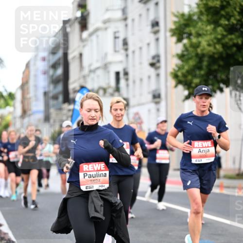 14.06.2026 - REWE Women's Run Dr. Thomas Lammeyer http://msf.ph/oto/9780934 14.06.2026 10:49:41 Laufen 5824, 6030 meine-sportfotos.de