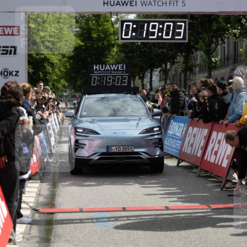 14.06.2026 - REWE Women's Run Michael Strokosch http://msf.ph/oto/9780944 14.06.2026 10:49:35 Laufen 5, 0, 19, 03, 2, 0, 09, 03, 389 meine-sportfotos.de