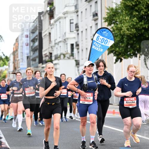 14.06.2026 - REWE Women's Run Dr. Thomas Lammeyer http://msf.ph/oto/9780969 14.06.2026 10:49:44 Laufen 6015, 6, 00, 57, 5025, 5883 meine-sportfotos.de