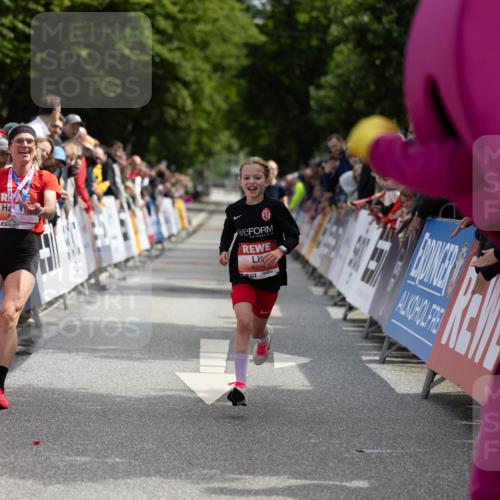 14.06.2026 - REWE Women's Run Michael Strokosch http://msf.ph/oto/9780987 14.06.2026 10:50:16 Laufen 5504 meine-sportfotos.de