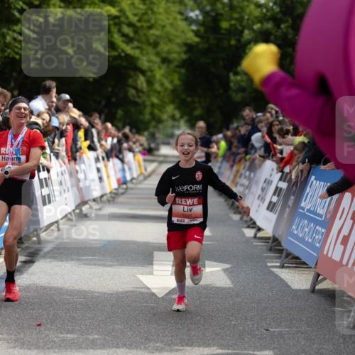 14.06.2026 - REWE Women's Run Michael Strokosch http://msf.ph/oto/9780989 14.06.2026 10:50:16 Laufen 7, 5504 meine-sportfotos.de