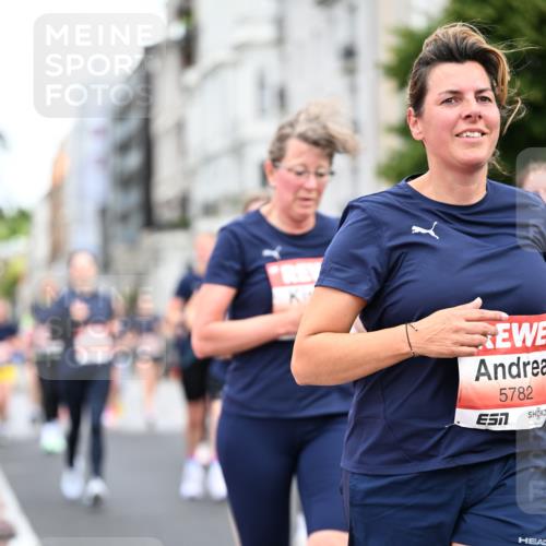 14.06.2026 - REWE Women's Run Dr. Thomas Lammeyer http://msf.ph/oto/9781076 14.06.2026 10:49:51 Laufen 5782 meine-sportfotos.de