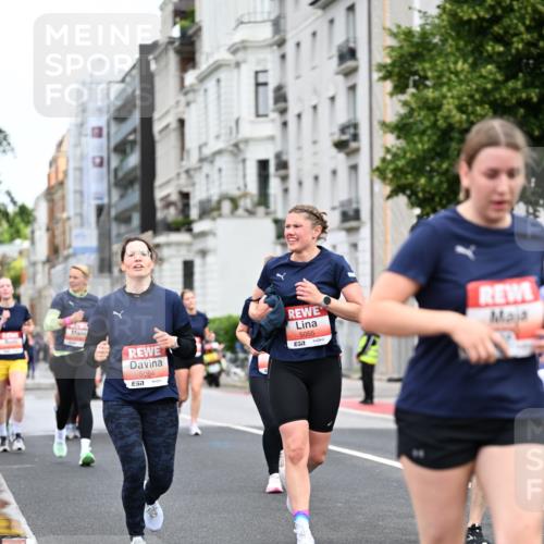 14.06.2026 - REWE Women's Run Dr. Thomas Lammeyer http://msf.ph/oto/9781094 14.06.2026 10:49:52 Laufen 5054, 1, 5055 meine-sportfotos.de
