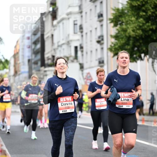 14.06.2026 - REWE Women's Run Dr. Thomas Lammeyer http://msf.ph/oto/9781108 14.06.2026 10:49:53 Laufen 5054, 7, 7, 5055 meine-sportfotos.de