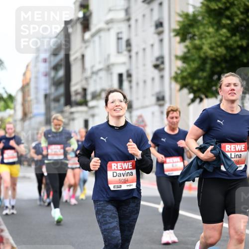 14.06.2026 - REWE Women's Run Dr. Thomas Lammeyer http://msf.ph/oto/9781112 14.06.2026 10:49:53 Laufen 5054, 055 meine-sportfotos.de