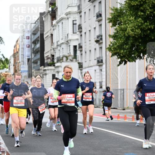 14.06.2026 - REWE Women's Run Dr. Thomas Lammeyer http://msf.ph/oto/9781134 14.06.2026 10:49:55 Laufen 5548, 5861 meine-sportfotos.de