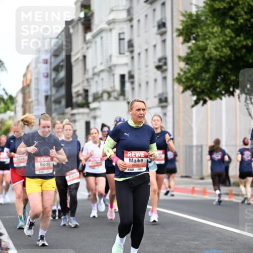 14.06.2026 - REWE Women's Run Dr. Thomas Lammeyer http://msf.ph/oto/9781141 14.06.2026 10:49:55 Laufen 6234, 85, 7, 5532 meine-sportfotos.de