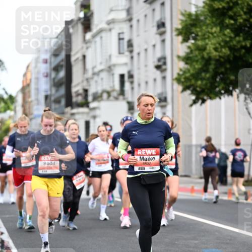 14.06.2026 - REWE Women's Run Dr. Thomas Lammeyer http://msf.ph/oto/9781146 14.06.2026 10:49:55 Laufen 6234, 5532 meine-sportfotos.de