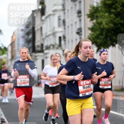 14.06.2026 - REWE Women's Run Dr. Thomas Lammeyer http://msf.ph/oto/9781172 14.06.2026 10:49:57 Laufen 5234 meine-sportfotos.de