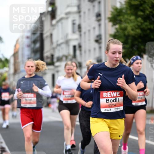 14.06.2026 - REWE Women's Run Dr. Thomas Lammeyer http://msf.ph/oto/9781177 14.06.2026 10:49:57 Laufen 5234, 137 meine-sportfotos.de