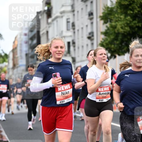 14.06.2026 - REWE Women's Run Dr. Thomas Lammeyer http://msf.ph/oto/9781189 14.06.2026 10:49:58 Laufen 7, 5004, 7, 5547 meine-sportfotos.de