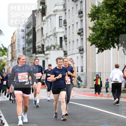 14.06.2026 - REWE Women's Run Dr. Thomas Lammeyer http://msf.ph/oto/9781260 14.06.2026 10:50:03 Laufen 5112 meine-sportfotos.de