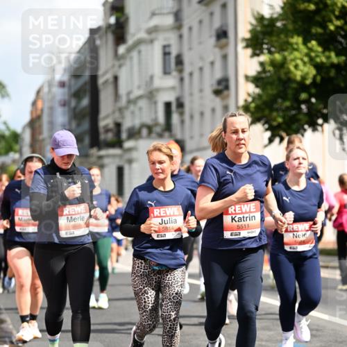14.06.2026 - REWE Women's Run Dr. Thomas Lammeyer http://msf.ph/oto/9781345 14.06.2026 10:50:08 Laufen 5991, 57, 5814, 5511, 5874, 657 meine-sportfotos.de