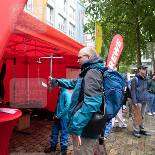 14.06.2026 - REWE Women's Run Michael Strokosch http://msf.ph/oto/9781350 14.06.2026 08:33:37 Laufen  meine-sportfotos.de