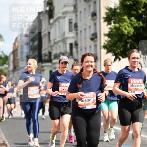 14.06.2026 - REWE Women's Run Dr. Thomas Lammeyer http://msf.ph/oto/9781462 14.06.2026 10:50:16 Laufen 577, 57, 5038, 7, 5039 meine-sportfotos.de
