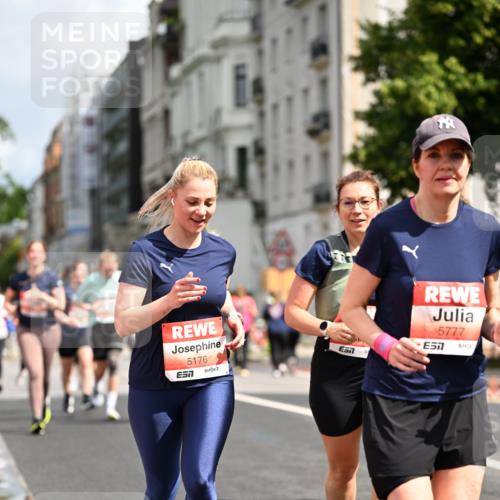 14.06.2026 - REWE Women's Run Dr. Thomas Lammeyer http://msf.ph/oto/9781484 14.06.2026 10:50:17 Laufen 5176, 7, 5777, 7 meine-sportfotos.de