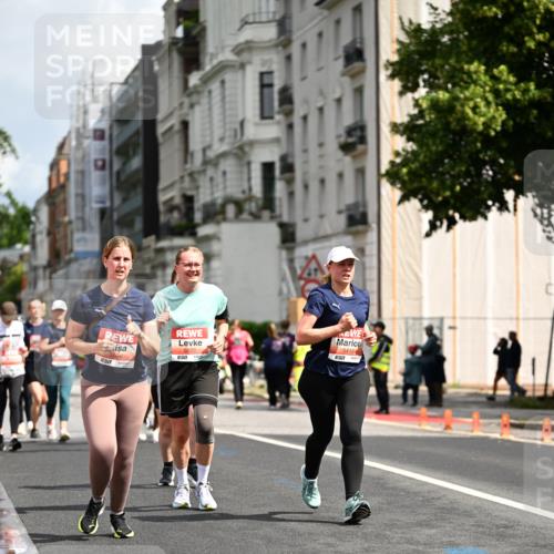 14.06.2026 - REWE Women's Run Dr. Thomas Lammeyer http://msf.ph/oto/9781520 14.06.2026 10:50:19 Laufen 5029, 57, 57, 5419 meine-sportfotos.de