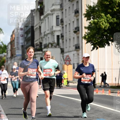 14.06.2026 - REWE Women's Run Dr. Thomas Lammeyer http://msf.ph/oto/9781530 14.06.2026 10:50:20 Laufen 5058, 7, 502, 57, 5419, 7 meine-sportfotos.de
