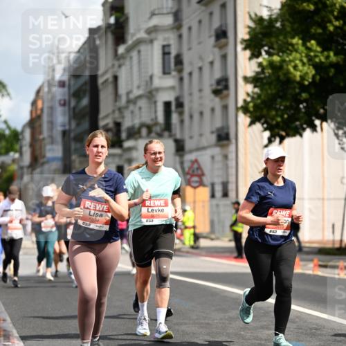 14.06.2026 - REWE Women's Run Dr. Thomas Lammeyer http://msf.ph/oto/9781534 14.06.2026 10:50:20 Laufen 5058, 5029, 57 meine-sportfotos.de