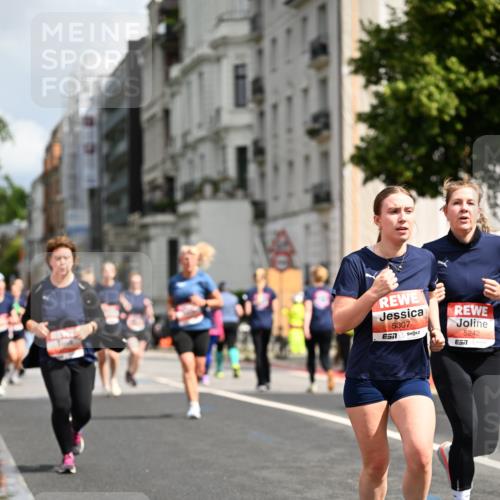 14.06.2026 - REWE Women's Run Dr. Thomas Lammeyer http://msf.ph/oto/9781719 14.06.2026 10:50:32 Laufen 5307, 5242 meine-sportfotos.de