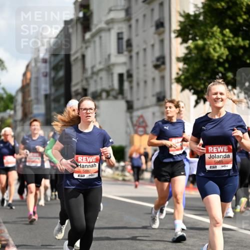 14.06.2026 - REWE Women's Run Dr. Thomas Lammeyer http://msf.ph/oto/9781843 14.06.2026 10:50:39 Laufen 5882, 5885 meine-sportfotos.de