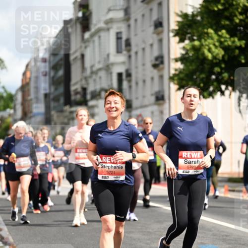 14.06.2026 - REWE Women's Run Dr. Thomas Lammeyer http://msf.ph/oto/9781880 14.06.2026 10:50:42 Laufen 5721, 7, 5720 meine-sportfotos.de