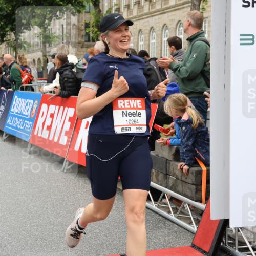 14.06.2026 - REWE Women's Run Strokosch-Dieckow http://msf.ph/oto/9782109 14.06.2026 09:59:42 Ziel 10088, 10190, 10264, 10279, 10280, 10405, 10450, 10542, 10664, 10721, 10858, 11005, 11275 meine-sportfotos.de