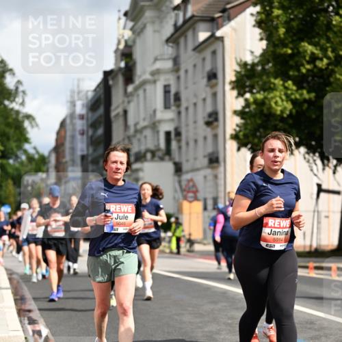 14.06.2026 - REWE Women's Run Dr. Thomas Lammeyer http://msf.ph/oto/9782111 14.06.2026 10:50:57 Laufen 5049, 5914, 7 meine-sportfotos.de