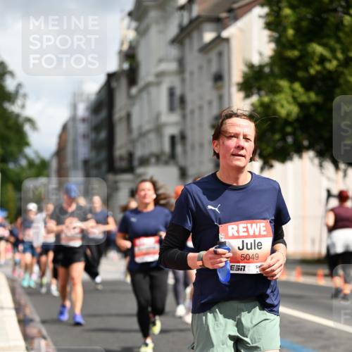 14.06.2026 - REWE Women's Run Dr. Thomas Lammeyer http://msf.ph/oto/9782133 14.06.2026 10:50:58 Laufen 5049 meine-sportfotos.de
